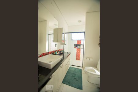 Casa à venda com 520m², 5 quartos e 6 vagas Casa à venda com 520m², 5 quartos e 6 vagasbanheiro suite 1