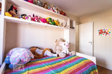 Apartamento à venda com 130m², 4 quartos e 2 vagasSuíte 2