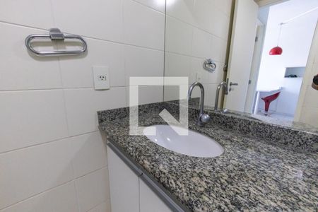 Apartamento à venda com 30m², 1 quarto e 1 vagaBanheiro - Torneira