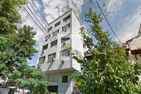 Apartamento à venda com 80m², 3 quartos e sem vaga Apartamento à venda com 80m², 3 quartos e sem vagaFachada