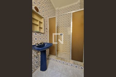 Apartamento à venda com 80m², 3 quartos e sem vaga Apartamento à venda com 80m², 3 quartos e sem vagaBanheiro Social