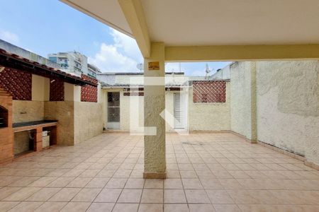 Apartamento à venda com 80m², 3 quartos e sem vaga Apartamento à venda com 80m², 3 quartos e sem vagaÁrea comum
