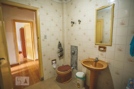 Casa à venda com 90m², 3 quartos e 2 vagasBanheiro