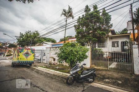 Casa à venda com 90m², 3 quartos e 2 vagasFachada