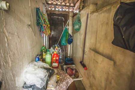 Casa à venda com 90m², 3 quartos e 2 vagasdepósito