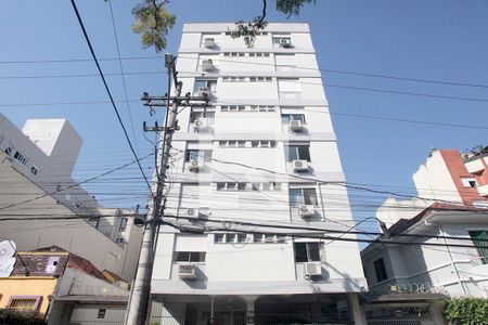 Apartamento à venda com 109m², 2 quartos e 1 vagaFachada