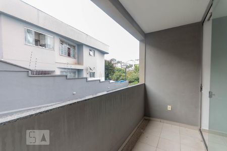 Apartamento à venda com 60m², 2 quartos e 1 vaga Apartamento à venda com 60m², 2 quartos e 1 vagaVaranda Sala