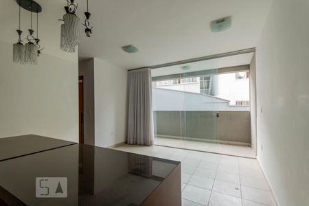 Apartamento à venda com 60m², 2 quartos e 1 vaga Apartamento à venda com 60m², 2 quartos e 1 vagaSala