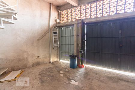 Casa à venda com 250m², 3 quartos e 2 vagasGaragem