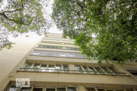Apartamento à venda com 137m², 3 quartos e 1 vaga Apartamento à venda com 137m², 3 quartos e 1 vagaFachada
