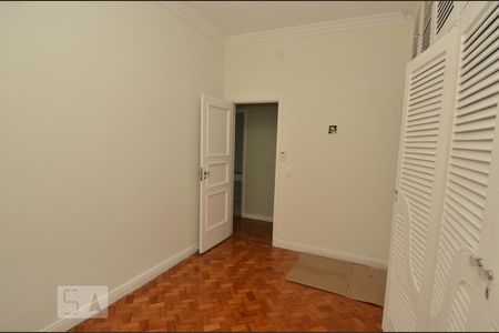 Apartamento à venda com 137m², 3 quartos e 1 vagaQuarto 2