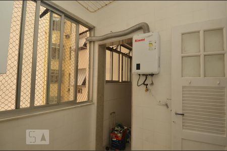 Apartamento à venda com 137m², 3 quartos e 1 vagaÁrea de Serviço