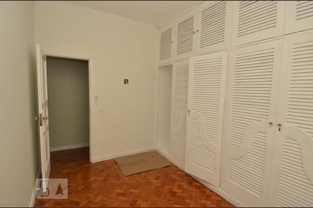 Apartamento à venda com 137m², 3 quartos e 1 vagaQuarto 2