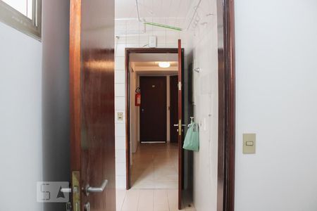 Apartamento para alugar com 98m², 3 quartos e 2 vagas Apartamento para alugar com 98m², 3 quartos e 2 vagasQuarto de Serviço