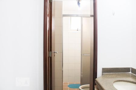 Apartamento para alugar com 98m², 3 quartos e 2 vagas Apartamento para alugar com 98m², 3 quartos e 2 vagasBanheiro