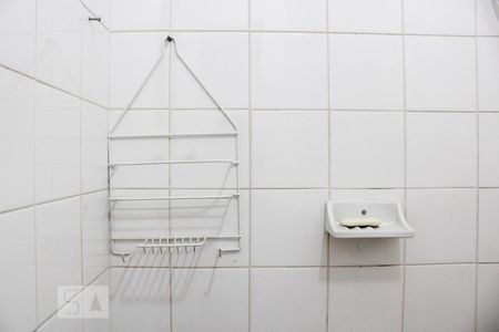 Apartamento para alugar com 98m², 3 quartos e 2 vagas Apartamento para alugar com 98m², 3 quartos e 2 vagasBanheiro de Serviço