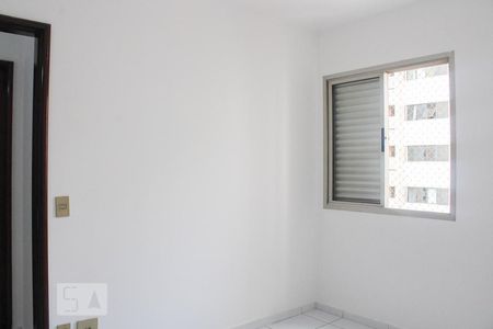 Apartamento para alugar com 98m², 3 quartos e 2 vagas Apartamento para alugar com 98m², 3 quartos e 2 vagasQuarto 2