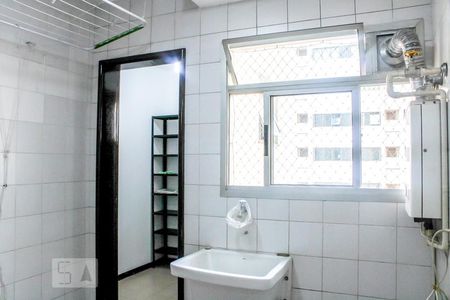 Apartamento para alugar com 98m², 3 quartos e 2 vagas Apartamento para alugar com 98m², 3 quartos e 2 vagasÁrea de Serviço