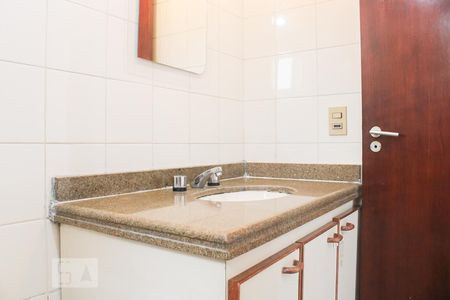 Apartamento para alugar com 98m², 3 quartos e 2 vagas Apartamento para alugar com 98m², 3 quartos e 2 vagasQuarto 3 - Banheiro