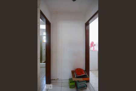 Casa à venda com 180m², 4 quartos e 5 vagasCozinha - Corredor