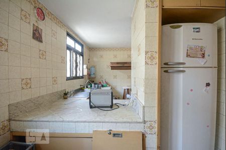 Casa à venda com 180m², 4 quartos e 5 vagasCozinha
