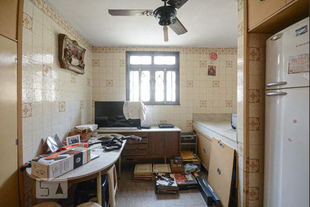 Casa à venda com 180m², 4 quartos e 5 vagasCozinha