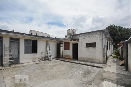 Casa à venda com 180m², 4 quartos e 5 vagasÁrea Externa