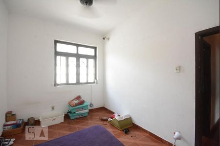 Casa à venda com 180m², 4 quartos e 5 vagasQuarto 3