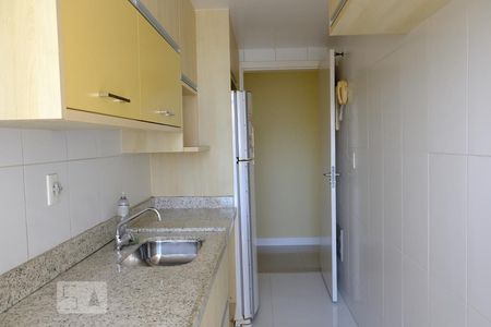 Apartamento à venda com 160m², 3 quartos e 2 vagasCozinha