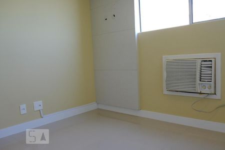 Apartamento à venda com 160m², 3 quartos e 2 vagasQuarto 2