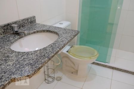 Apartamento à venda com 160m², 3 quartos e 2 vagasCobertura - banheiro
