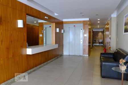 Apartamento à venda com 160m², 3 quartos e 2 vagasHall de entrada