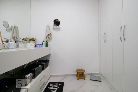 Casa à venda com 430m², 3 quartos e 5 vagas Casa à venda com 430m², 3 quartos e 5 vagasBanheiro do Quarto 3