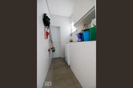 Casa à venda com 430m², 3 quartos e 5 vagas Casa à venda com 430m², 3 quartos e 5 vagasÁrea de Serviço