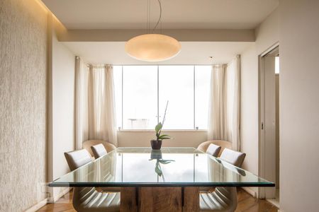 Sala 2 de apartamento para alugar com 4 quartos, 160m² em Sion, Belo Horizonte