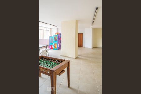 Apartamento para alugar com 160m², 4 quartos e 3 vagas Apartamento para alugar com 160m², 4 quartos e 3 vagasÁrea comum - Sala de Jogos
