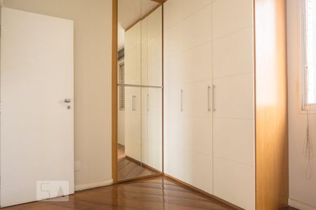 Apartamento para alugar com 160m², 4 quartos e 3 vagas Apartamento para alugar com 160m², 4 quartos e 3 vagasQuarto 3