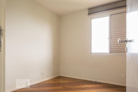 Apartamento para alugar com 160m², 4 quartos e 3 vagas Apartamento para alugar com 160m², 4 quartos e 3 vagasQuarto 2