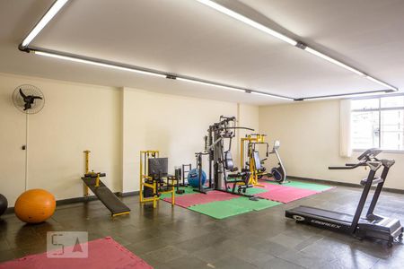 Apartamento para alugar com 160m², 4 quartos e 3 vagas Apartamento para alugar com 160m², 4 quartos e 3 vagasÁrea comum - Academia