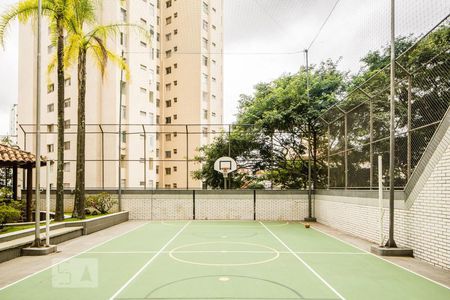 Apartamento para alugar com 160m², 4 quartos e 3 vagas Apartamento para alugar com 160m², 4 quartos e 3 vagasÁrea comum - Quadra