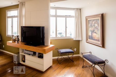Sala 1 de apartamento para alugar com 4 quartos, 160m² em Sion, Belo Horizonte