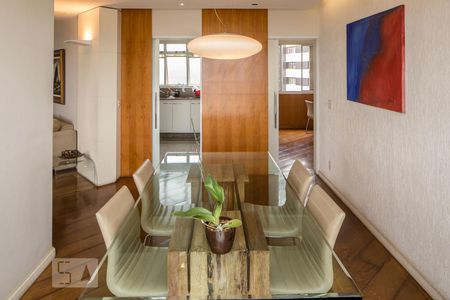 Sala 2 de apartamento para alugar com 4 quartos, 160m² em Sion, Belo Horizonte