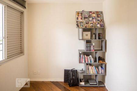 Apartamento para alugar com 160m², 4 quartos e 3 vagas Apartamento para alugar com 160m², 4 quartos e 3 vagasQuarto 3