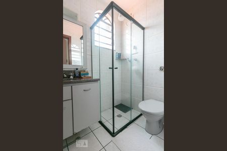 Casa à venda com 198m², 4 quartos e 3 vagas Casa à venda com 198m², 4 quartos e 3 vagasBanheiro 3