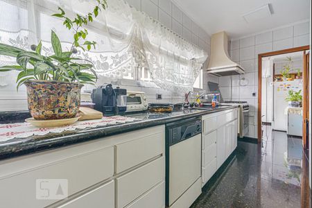 Apartamento à venda com 199m², 3 quartos e 2 vagasCozinha