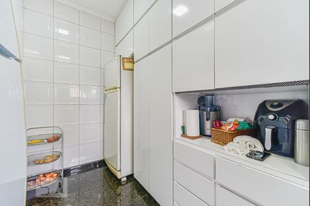 Apartamento à venda com 199m², 3 quartos e 2 vagasCozinha