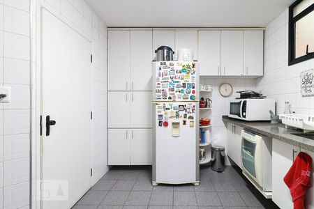 Apartamento à venda com 126m², 4 quartos e 2 vagasCozinha