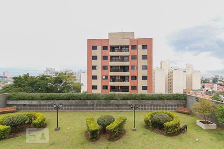 Apartamento à venda com 126m², 4 quartos e 2 vagasVista do quarto 2