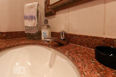 Apartamento à venda com 126m², 4 quartos e 2 vagasLavabo