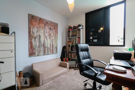 Apartamento à venda com 126m², 4 quartos e 2 vagasQuarto 4